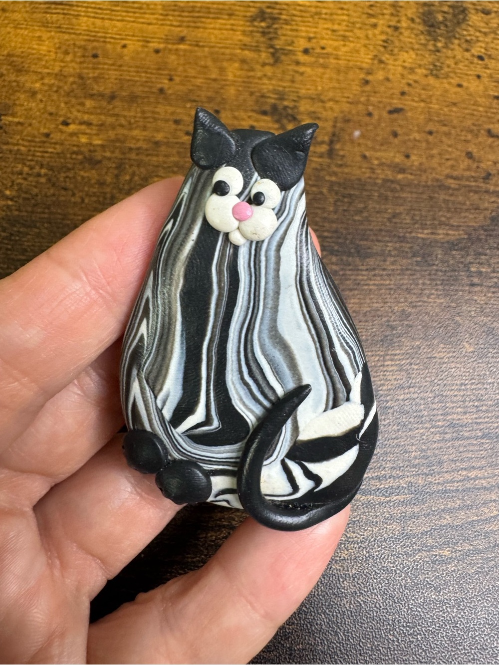 Marbled Black & White Clay Cat Brooch Pin - Fat Cat Groovy Stripes Whimsical